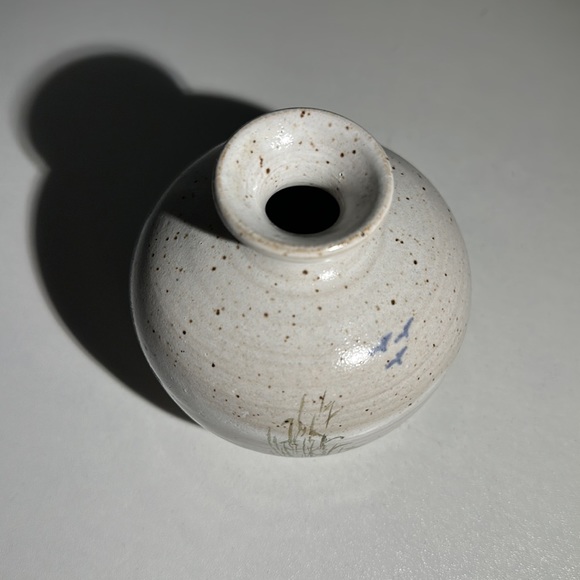 Vintage Signed Handmade Red Clay Studio Pottery Bud Vase - Picture 4 of 10